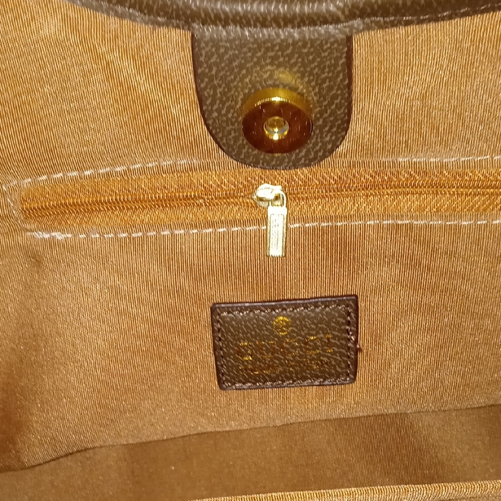 Gucci Blue Denim Shoulder Bag with Cherry Lime Strap Webbing - Picture 7 of 15
